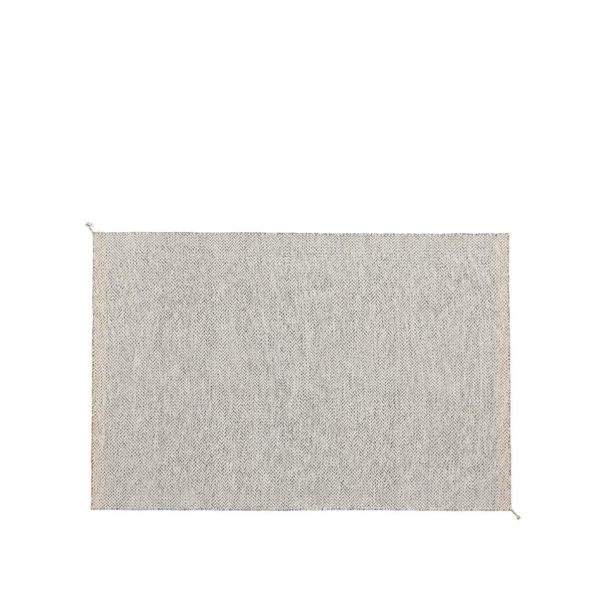 Ply Rug / Recycled Polyester / 240 x 170 CM