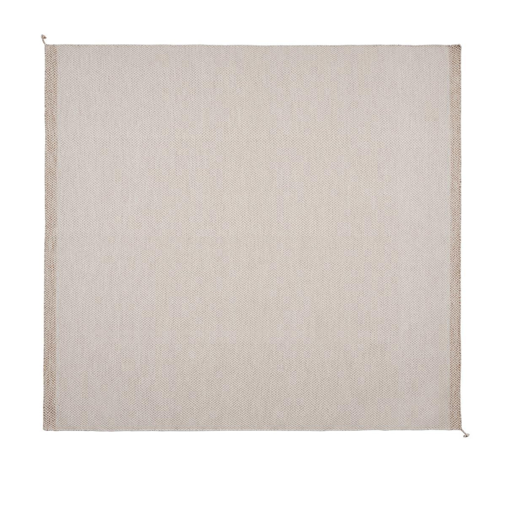 Ply Rug / 280 x 280 cm