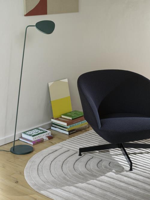 Leaf Floor Lamp