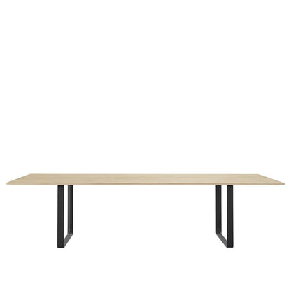 70/70 Table / 295 X 108 CM