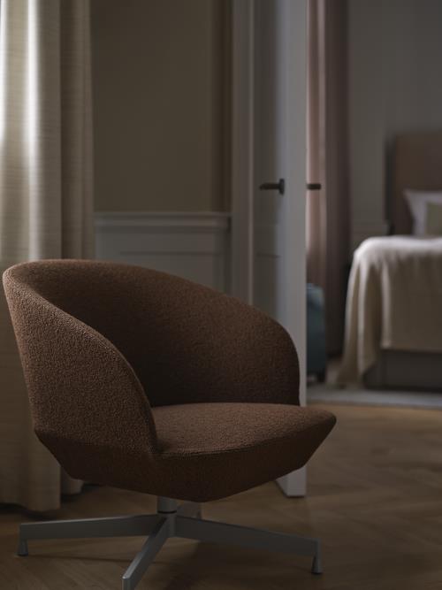 Oslo Lounge Chair