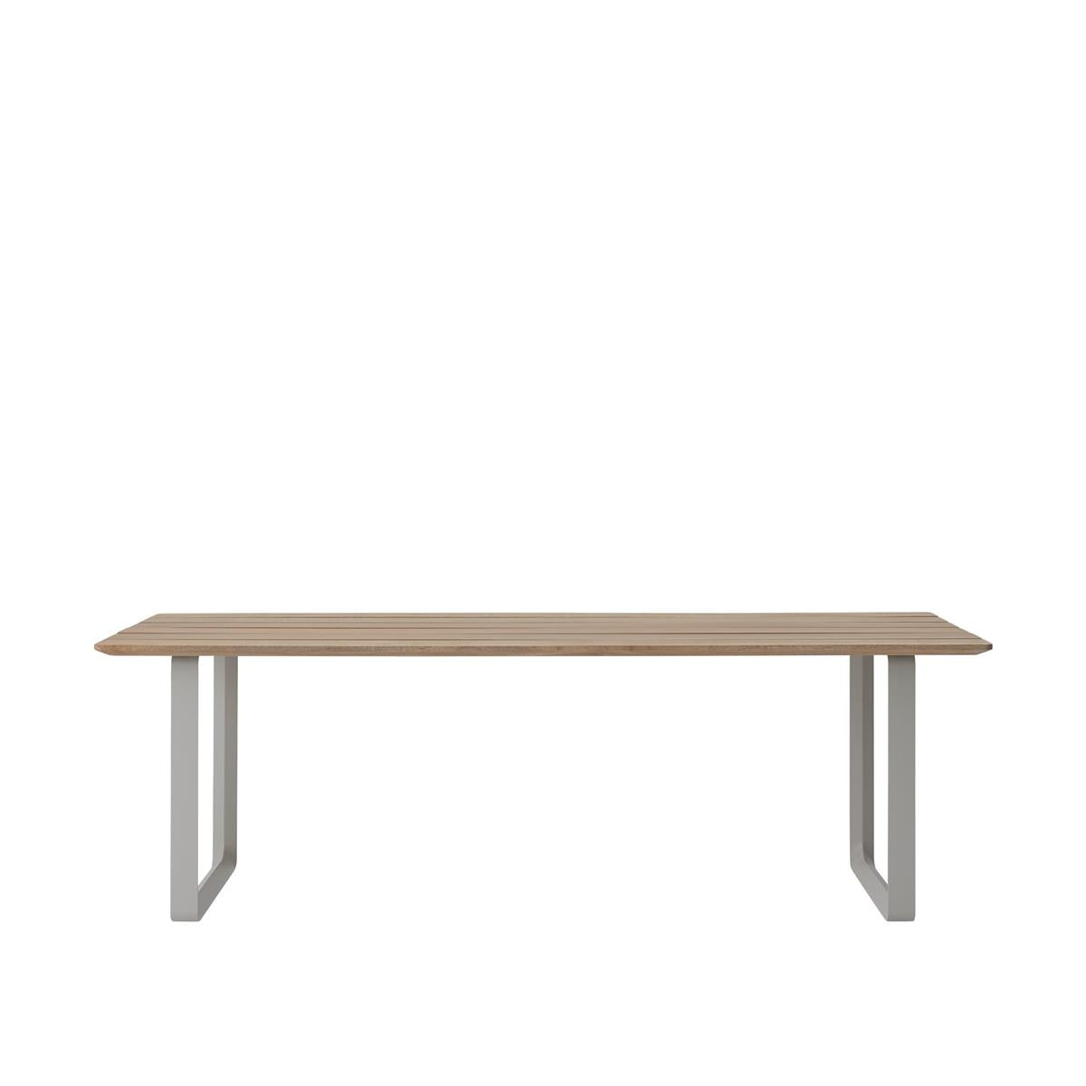 70/70 Outdoor Table / 225 x 90 cm