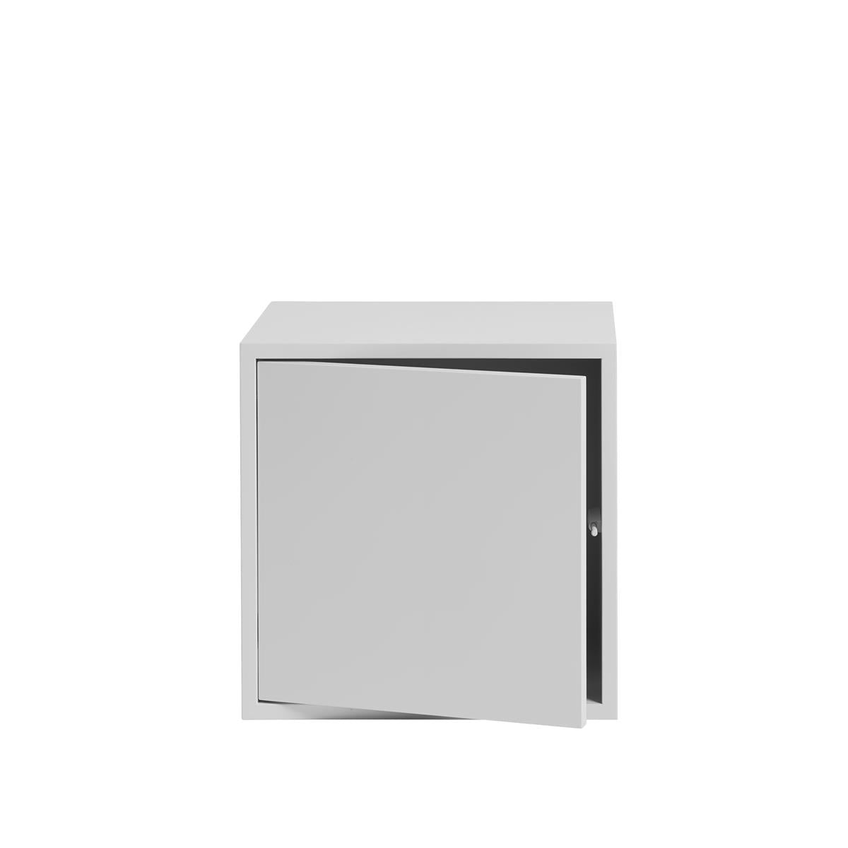Stacked Storage System / Medium with door