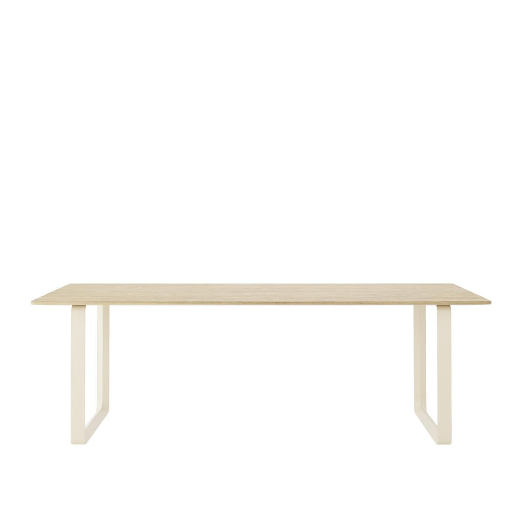 70/70 Table / 225 X 90 CM