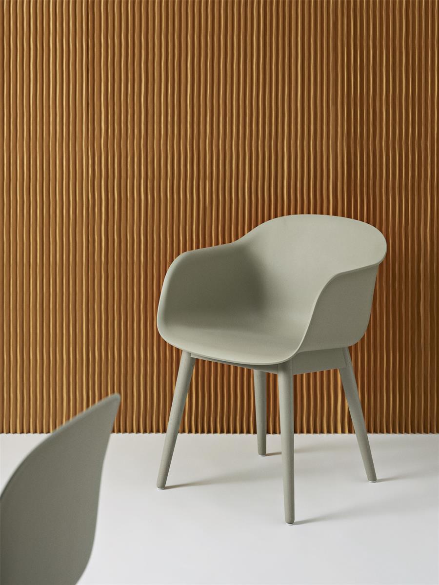 Fiber Armchair / Wood Base