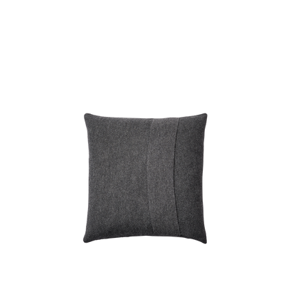 Layer Cushion / 50 x 50 CM