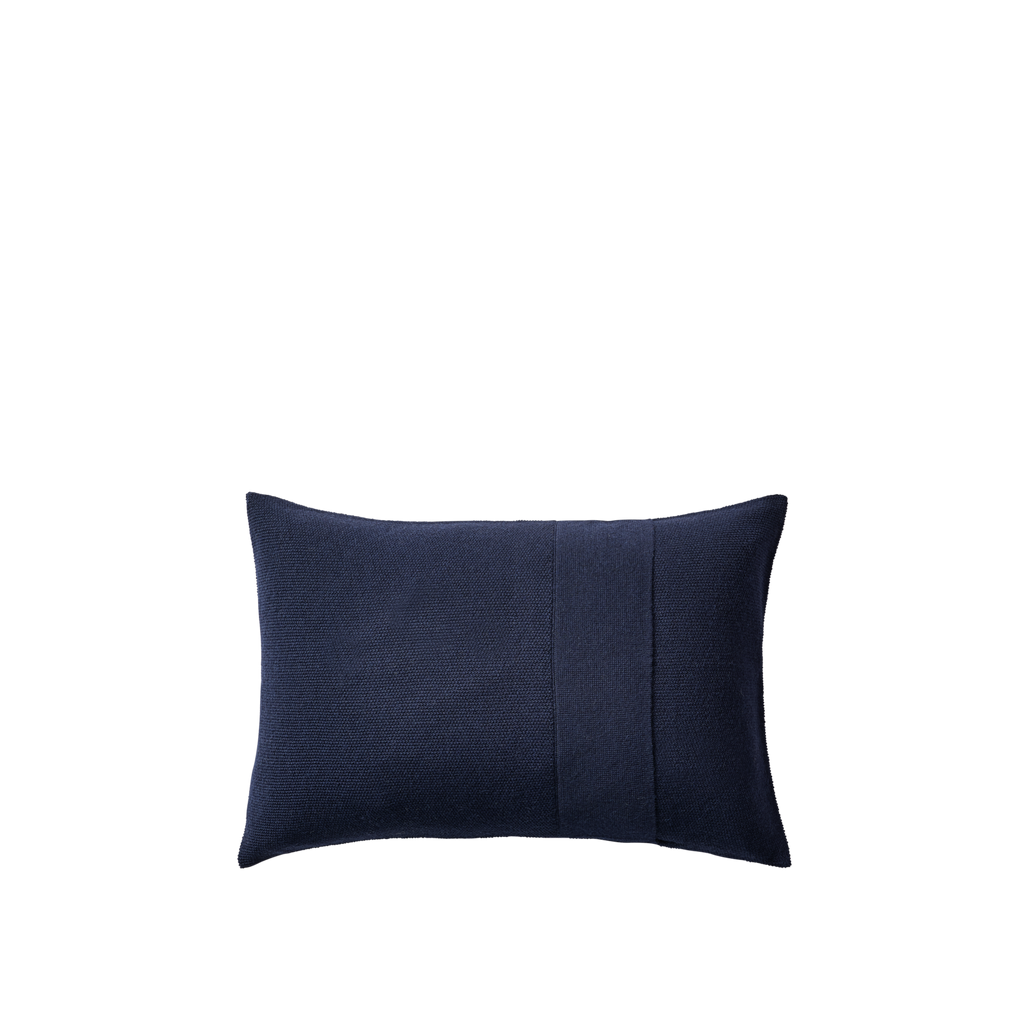 Layer Cushion / 40 x 60 CM