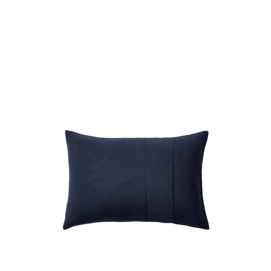 Layer Cushion / 40 x 60 CM