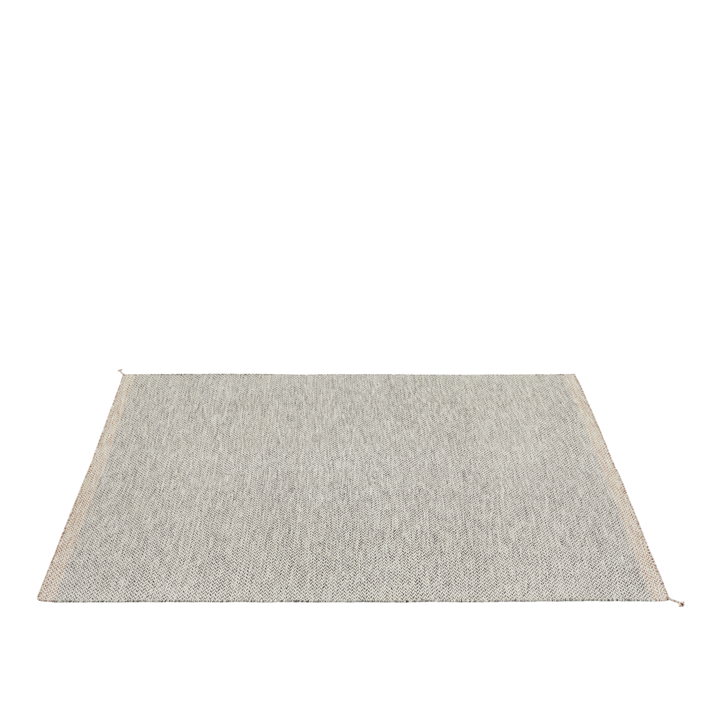 Ply Rug / Recycled Polyester / 300 x 200 CM