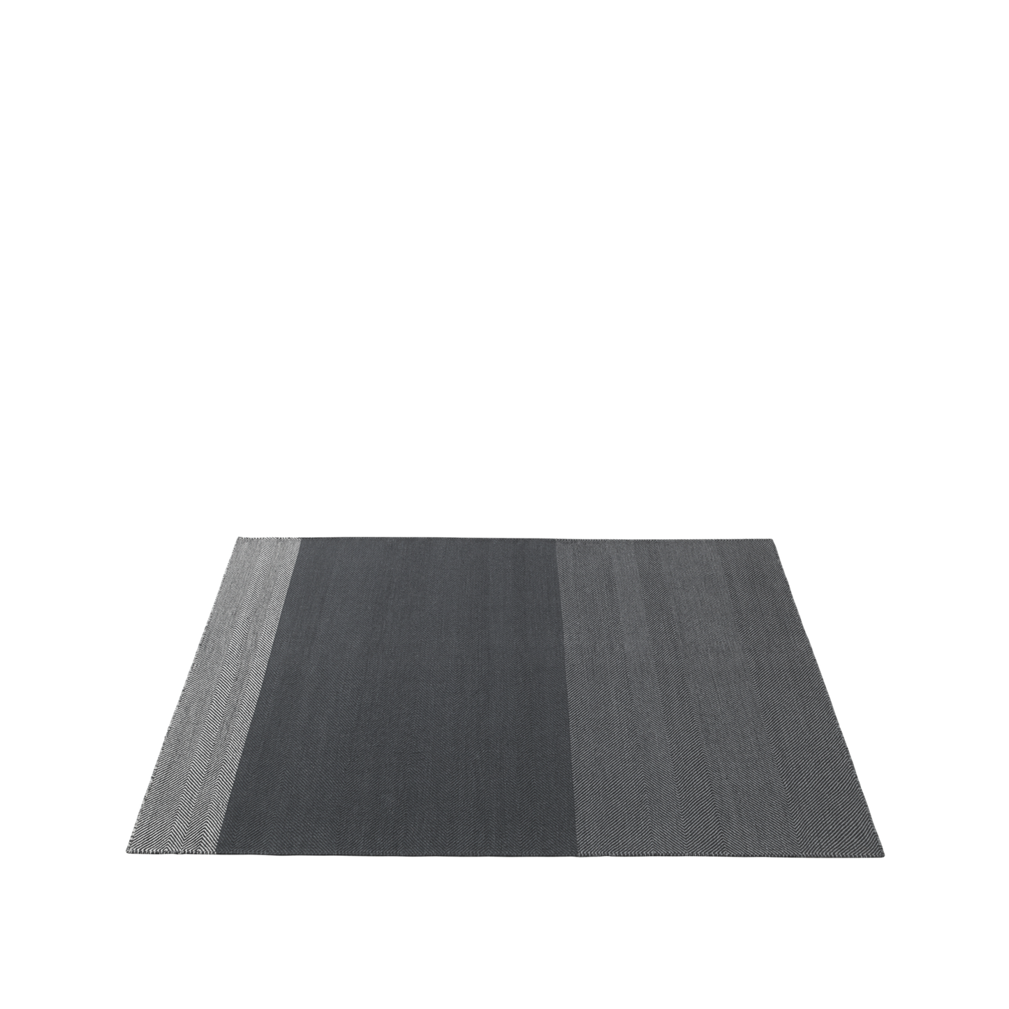 Varjo Rug / 170 x 240 CM