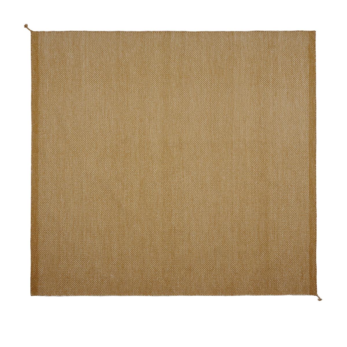 Ply Rug / 280 x 280 cm