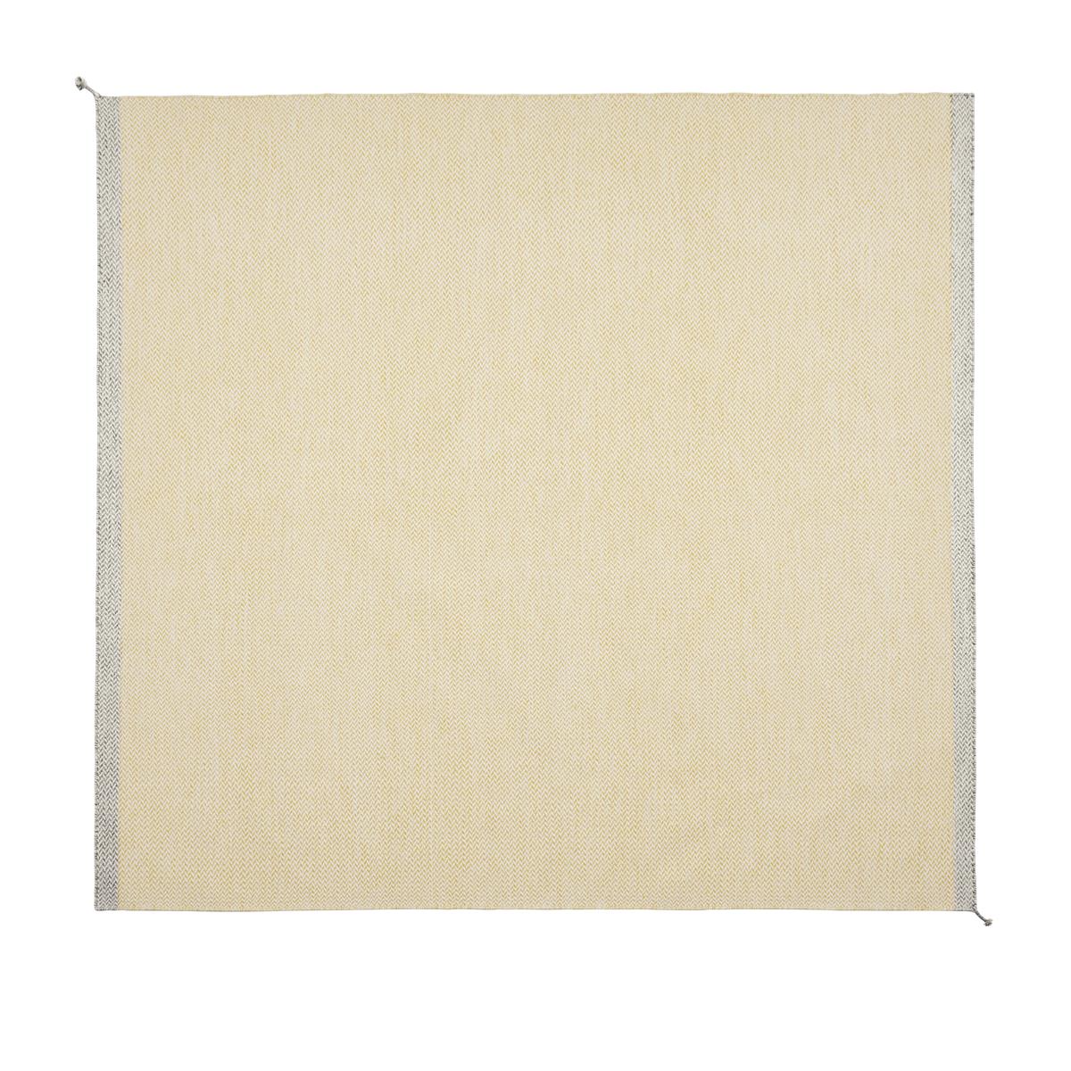 Ply Rug / 280 x 280 cm