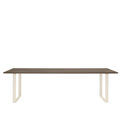70/70 Table / 255 X 108 CM