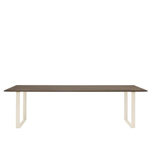 70/70 Table / 255 X 108 CM
