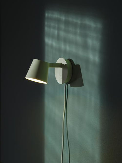 Tip Wall Lamp