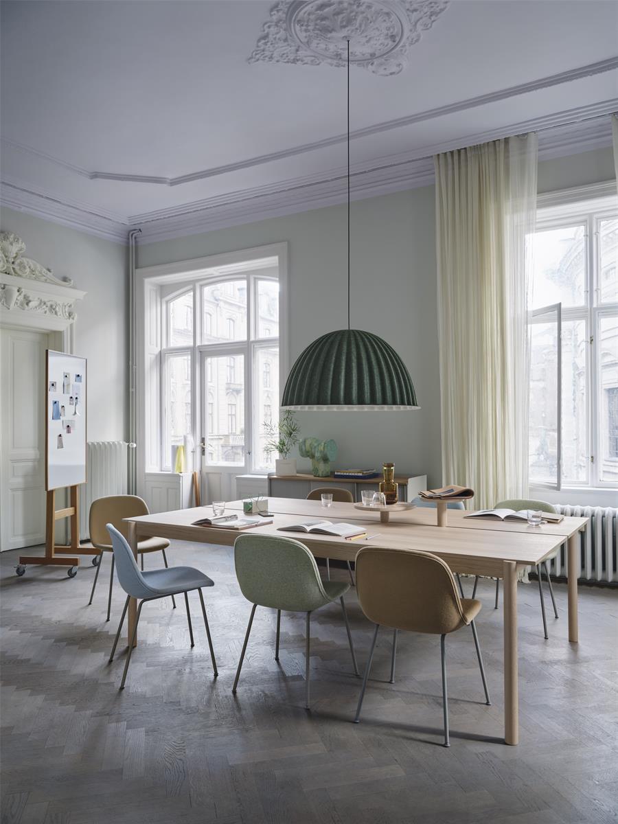 Under The Bell Pendant Lamp / Ø 82 cm