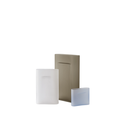 Ridge Vase / H 16,5 cm